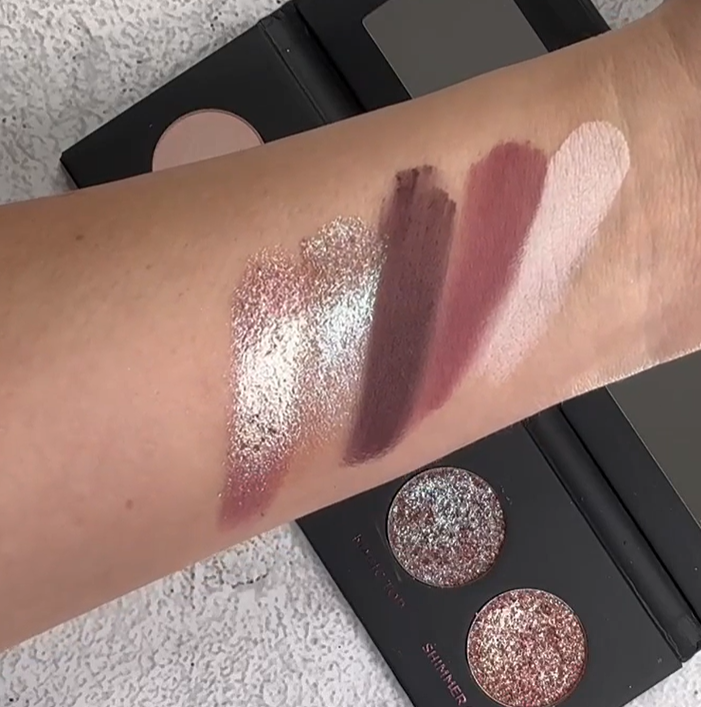 Eyeshadow Palette ROMANCE