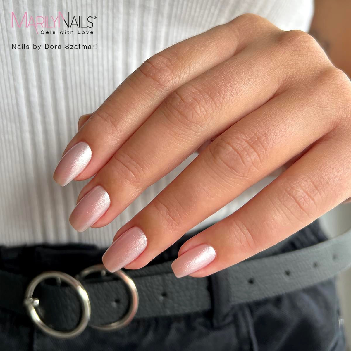 MarilyNails glitter powder - 1